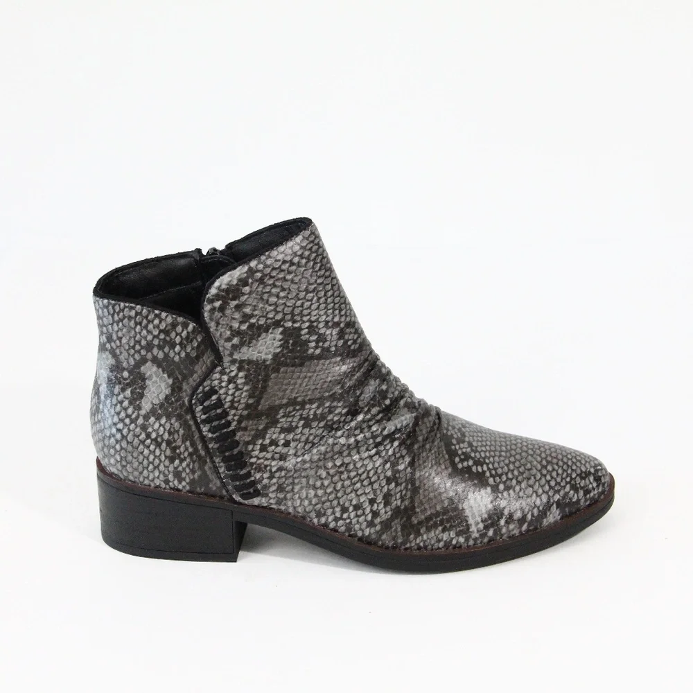 BareTraps Western Boots sz 6.5 NEW Women Ankle Bootie Faux Leather snakeskin